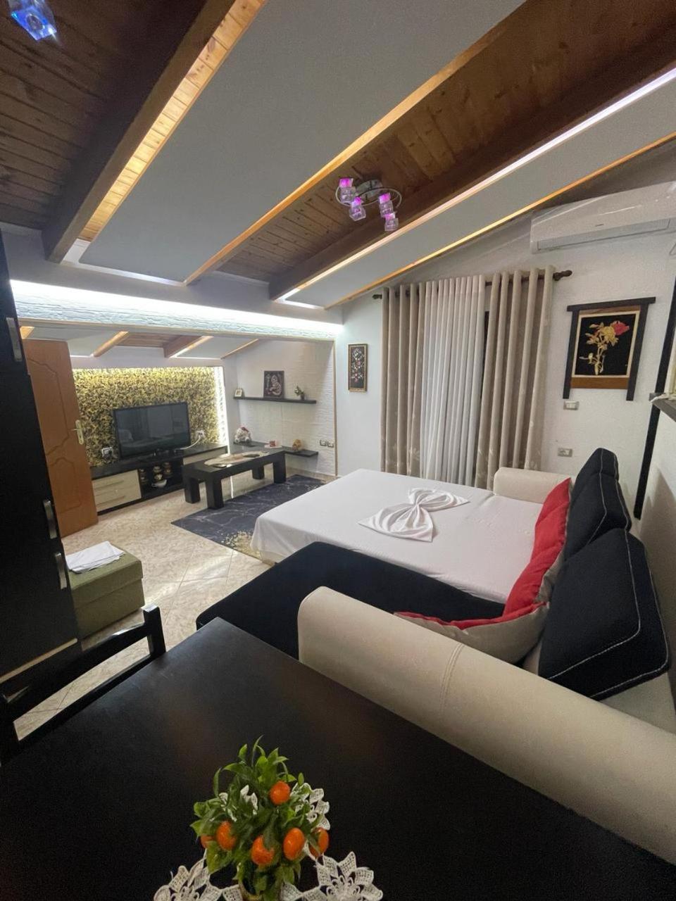 Vila Katalea Gjirokastër المظهر الخارجي الصورة