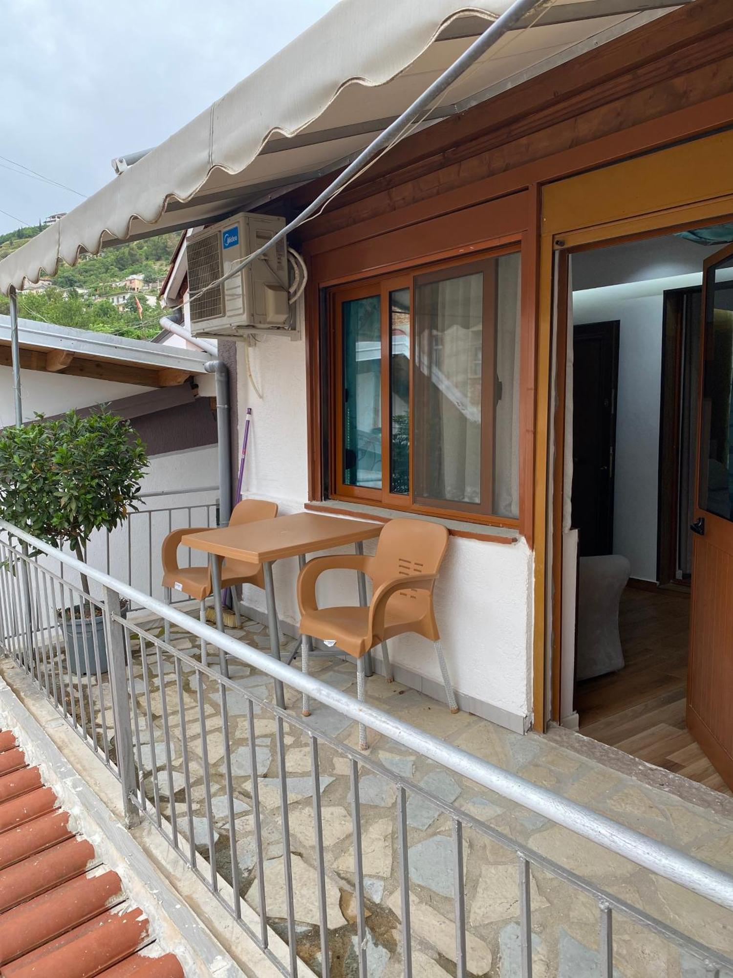 Vila Katalea Gjirokastër المظهر الخارجي الصورة
